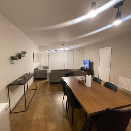 Private Room In A New Shared Apartment Maynooth Dış mekan fotoğraf