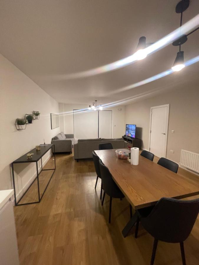 Private Room In A New Shared Apartment Maynooth Dış mekan fotoğraf