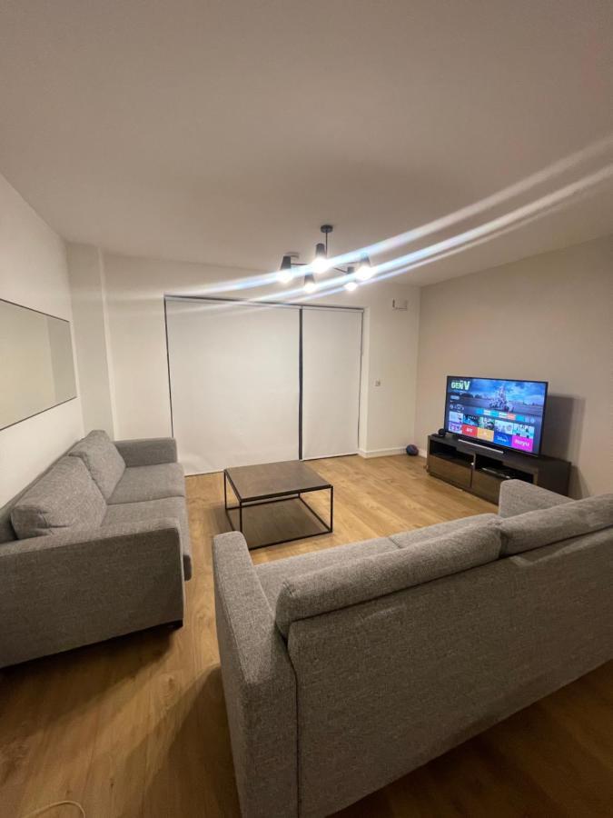 Private Room In A New Shared Apartment Maynooth Dış mekan fotoğraf